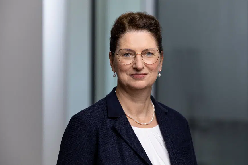Christine Singer